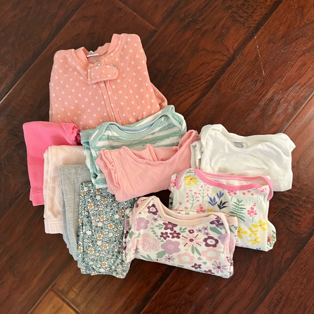10pc 6-9 mo Girls Bundle
